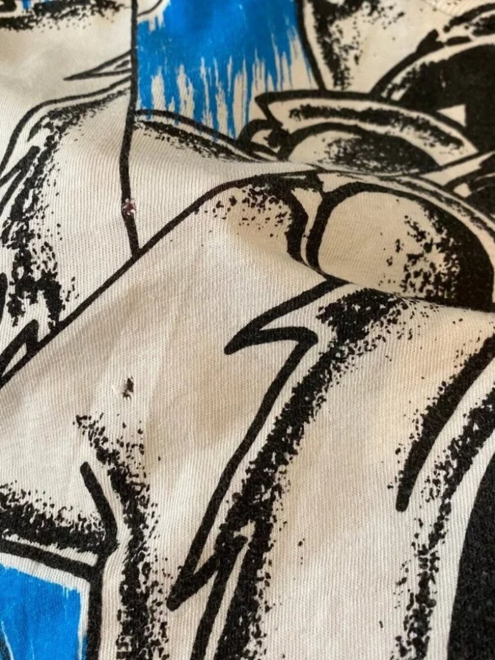 VINTAGE 1991 WARNER BROTHERS 'TAZ' AOP T-SHIRT SIZE MEDIUM - Picture 4 of 9